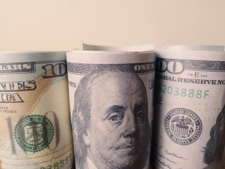 Realistic Ways To Make An Extra $500 a Month